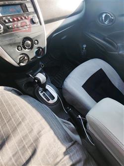 نيسان فيرسا